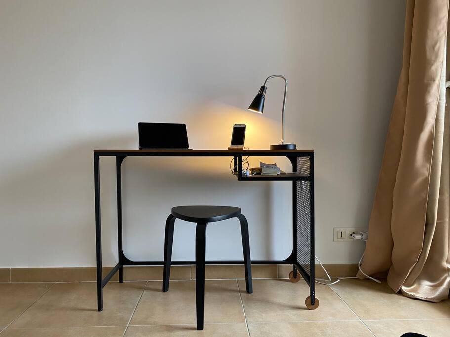 Akropole De Caroline, Central, Lumineux, Calme, Free Parking, Lift, 3 Beds Draguignan Exteriör bild